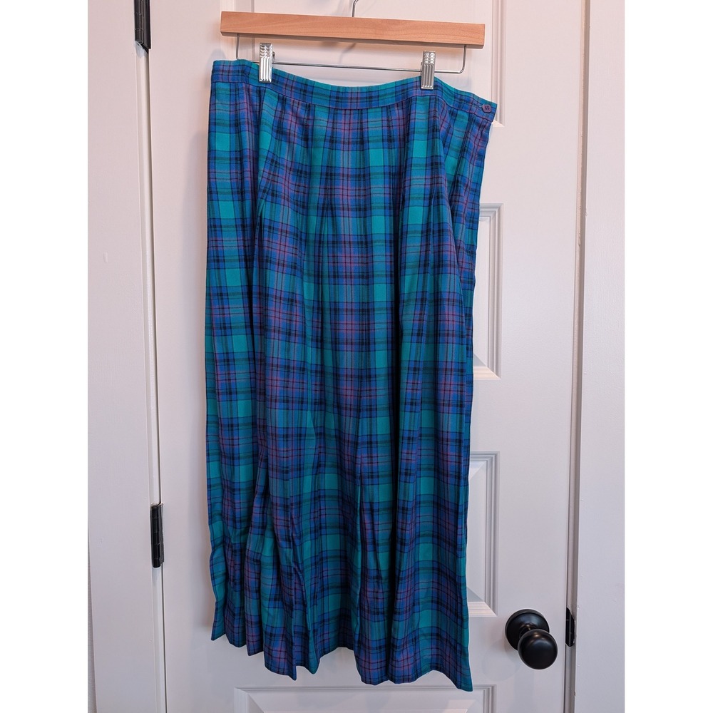 Vintage Sophisticates by Pendleton Blue Plaid Pleated Midi Skirt